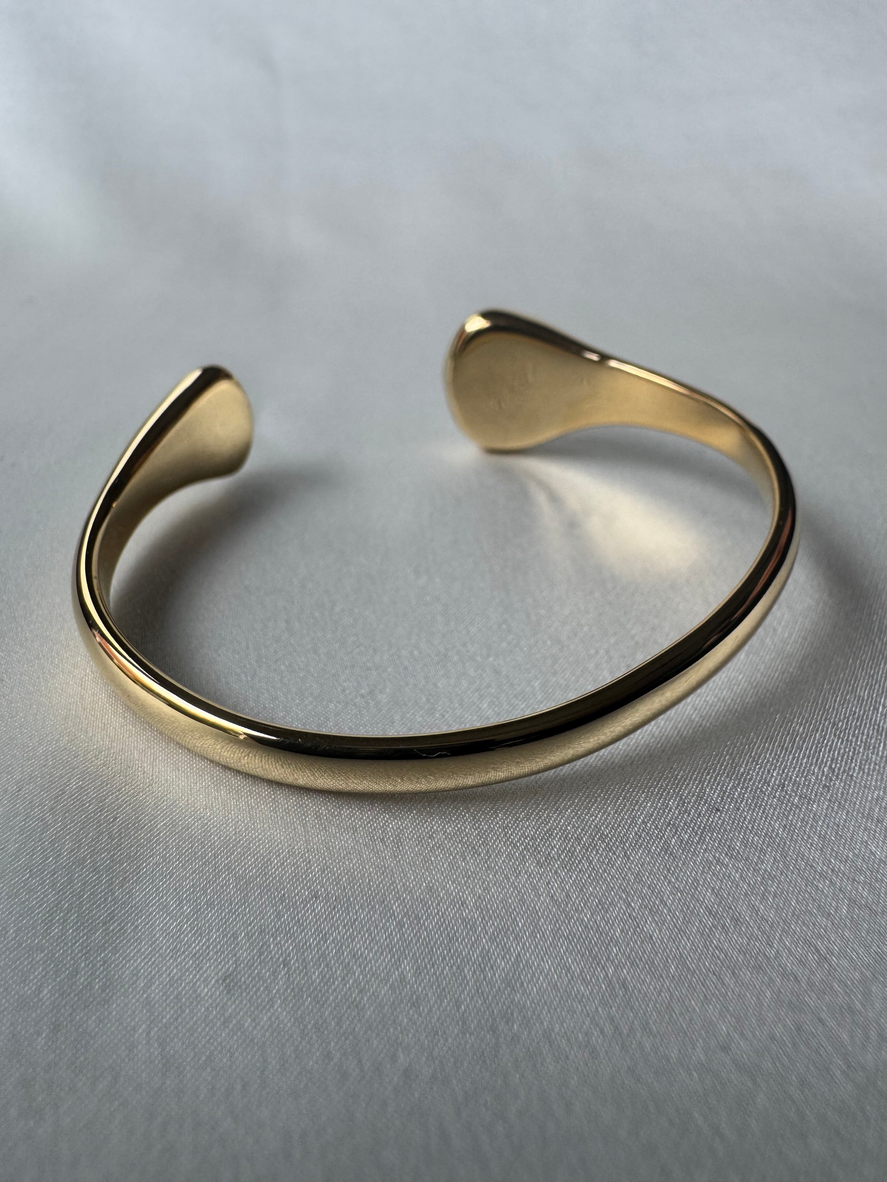 Mira Cuff