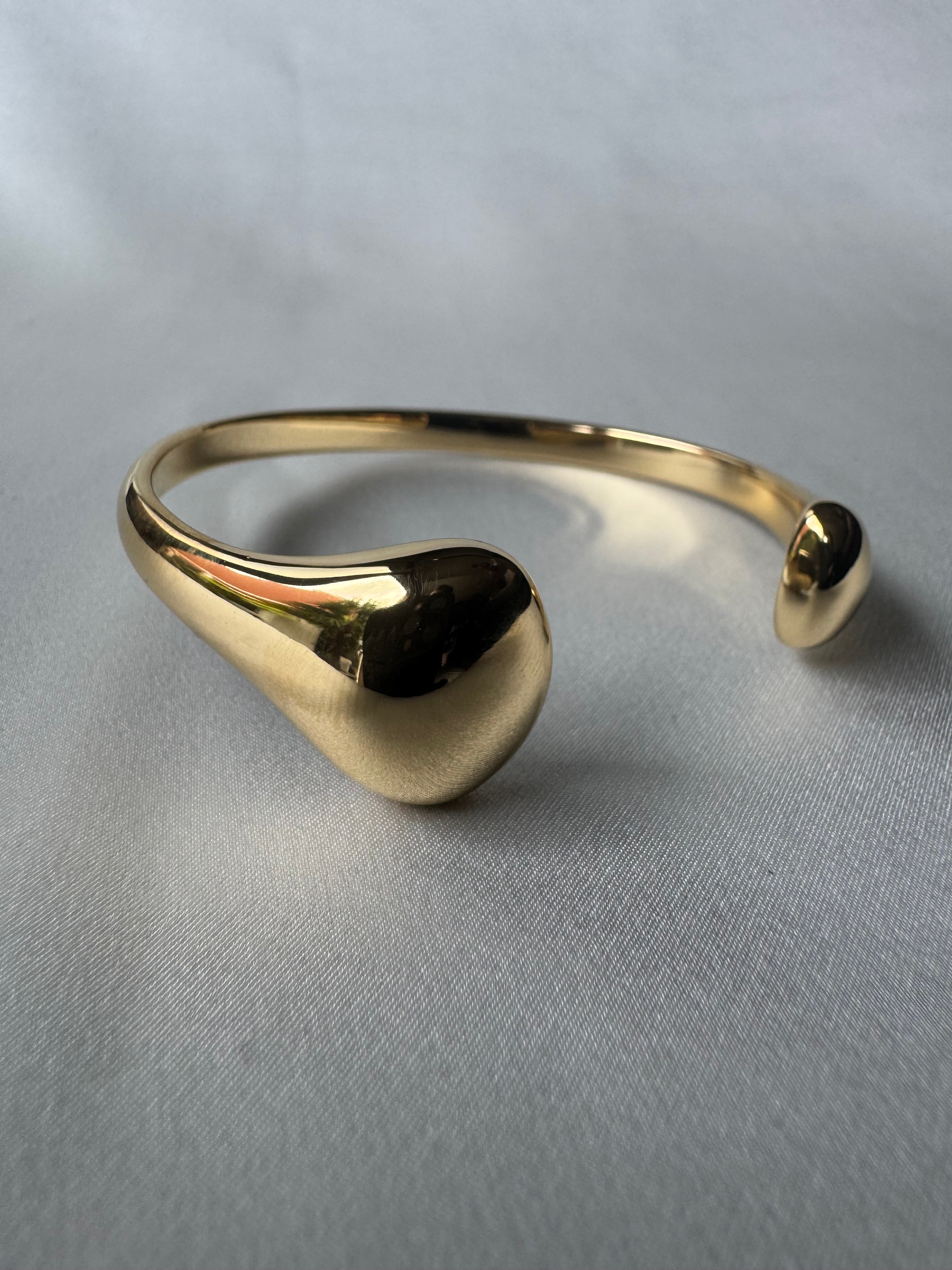 Mira Cuff